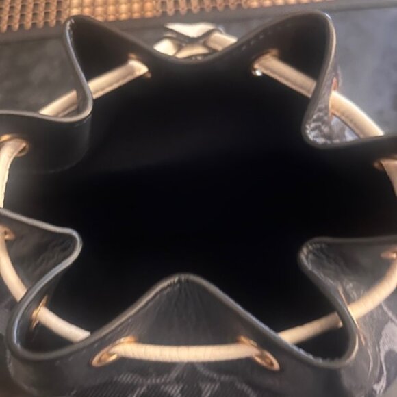 FIRM PRICE/Coach Dempsey Bucket Bag in Signature Denim/FREE SHIP - Picture 10 of 16